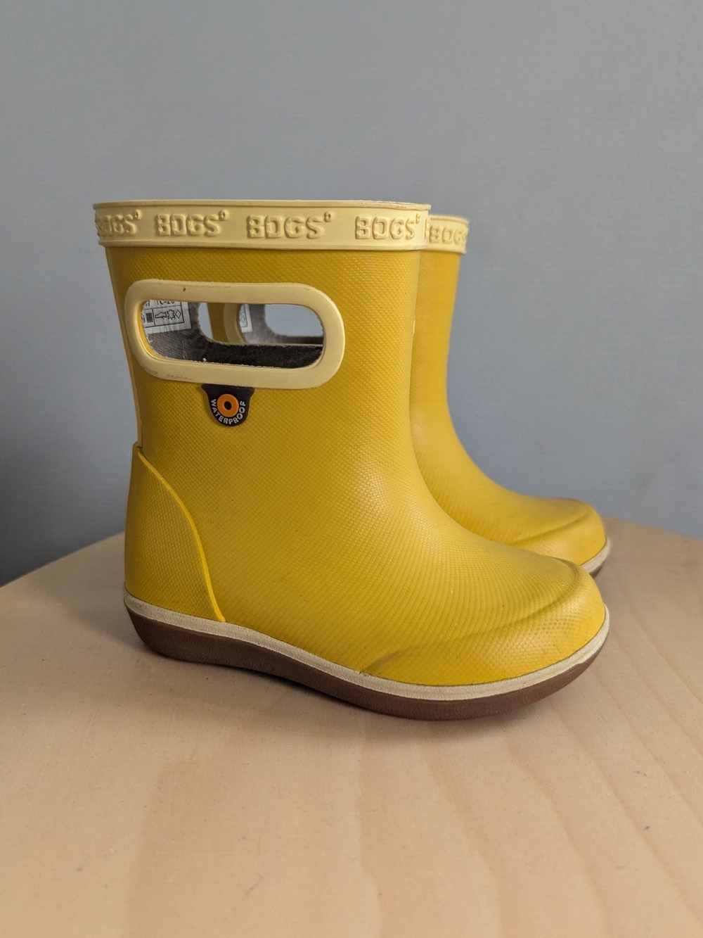 Bogs Toddler Skipper II Yellow Waterproof Rain Boots, Size 4 (Toddler)